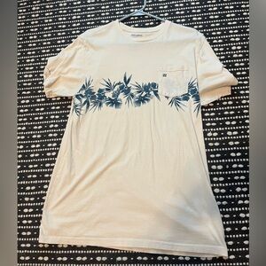 Billabong Large T Shirt tee